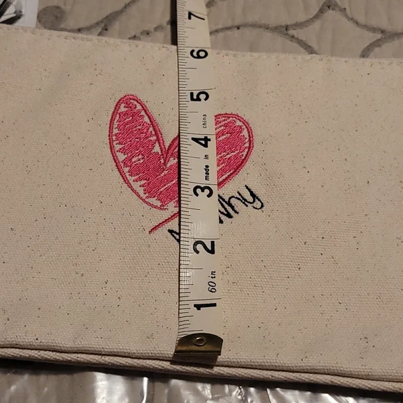 Super Cute My Why Make Up Bag by Thirty-One - Picture 5 of 5